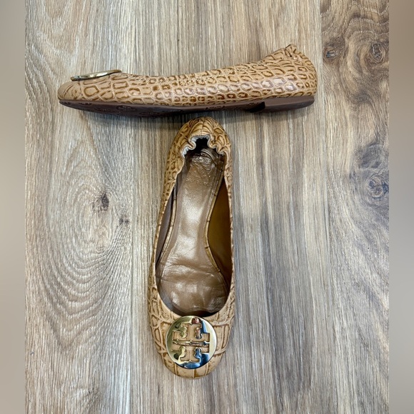 Tory Burch Embossed Leather Animal Print Ballet Flats Size 8 EUC - Picture 6 of 8